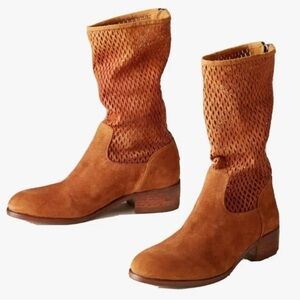 Magnolia Italian leather boots with Sa-Ni antibacterial compression insoles. New